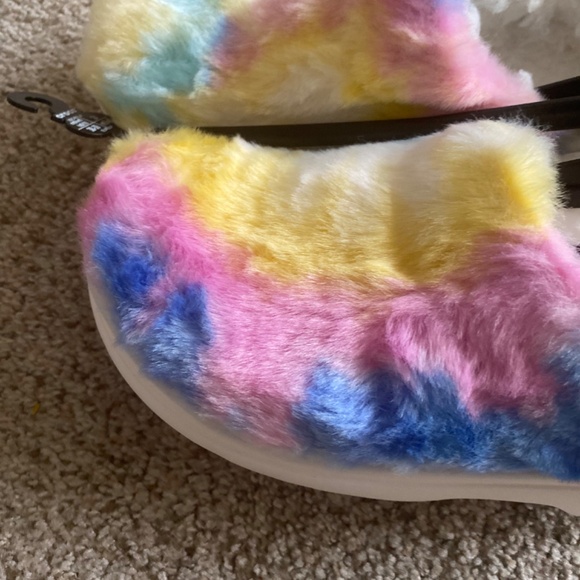 CROCS classic fur sure multicolored M 6 W 8 - Picture 5 of 13